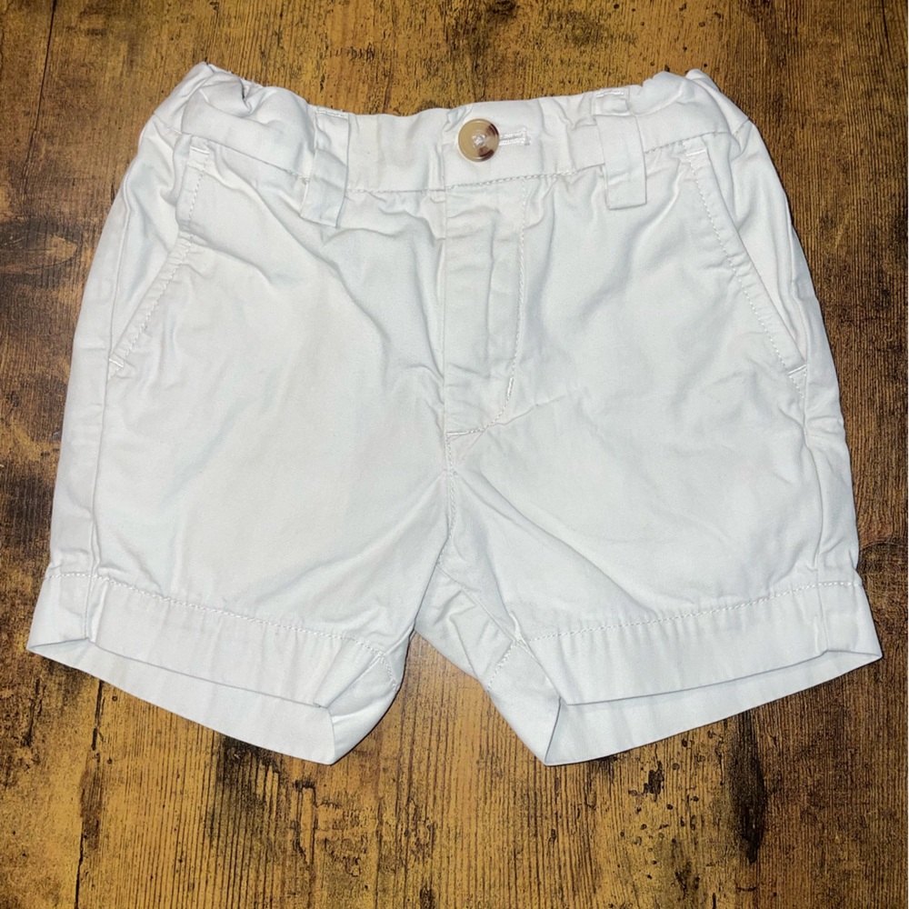 2t vineyard vines chino shorts GUC
